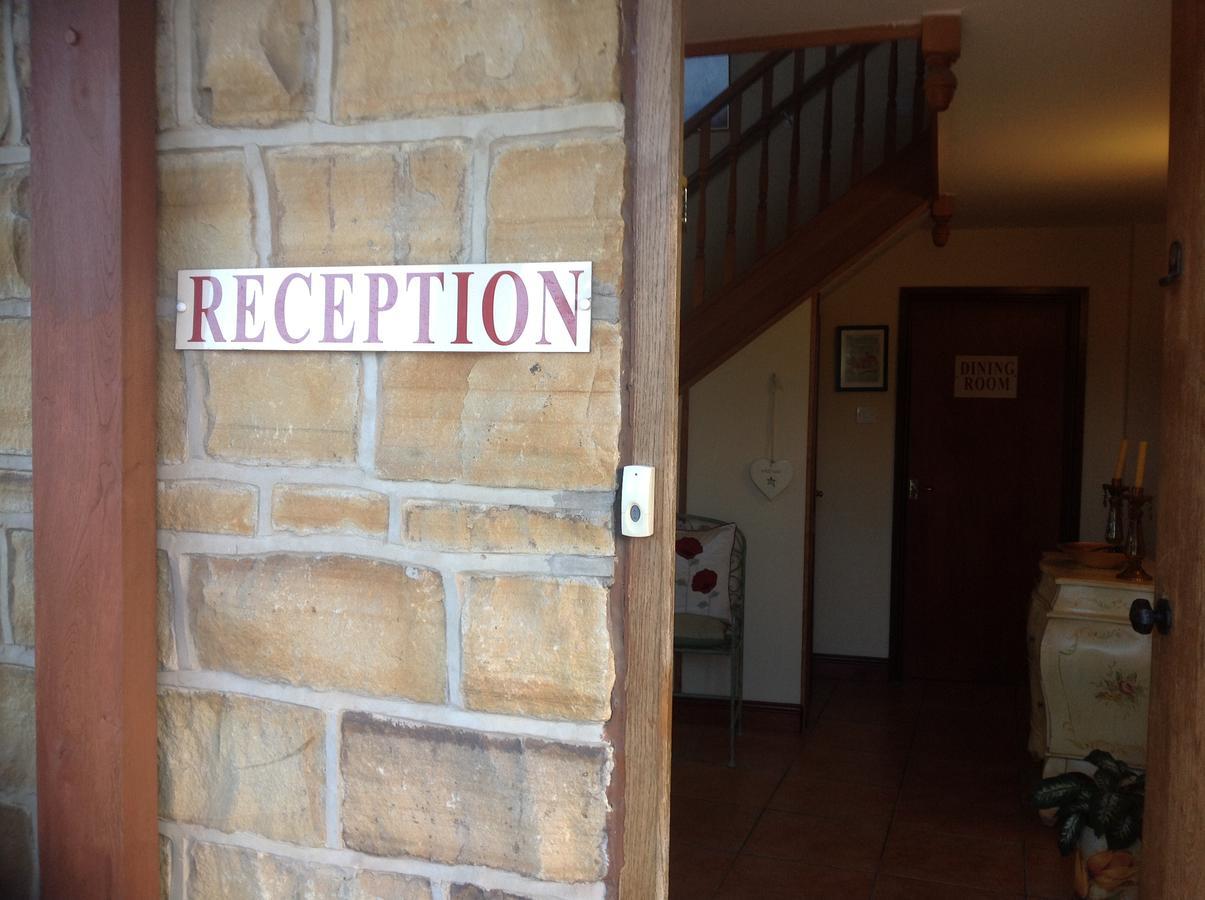 Ravencar Farm B&B Mosborough Exterior photo
