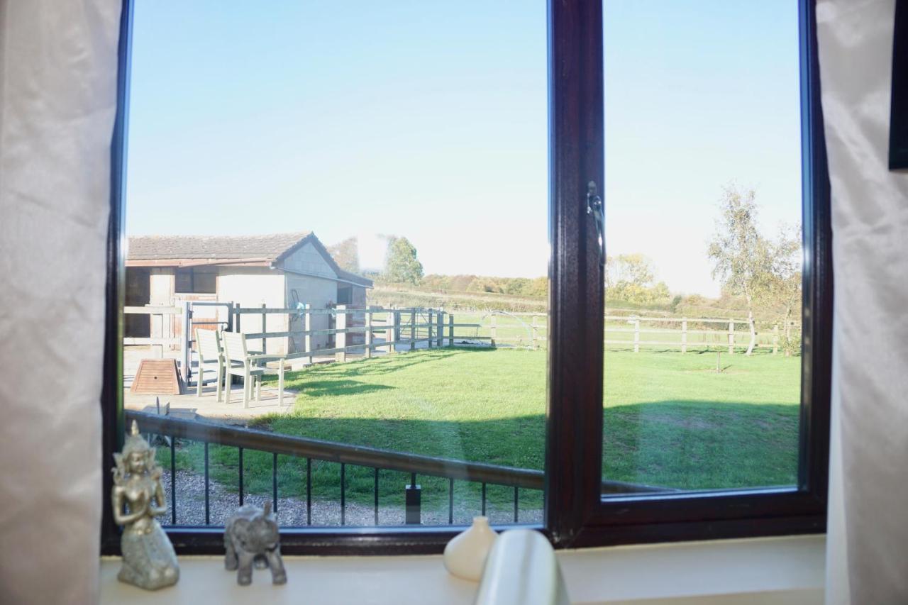 Ravencar Farm B&B Mosborough Exterior photo
